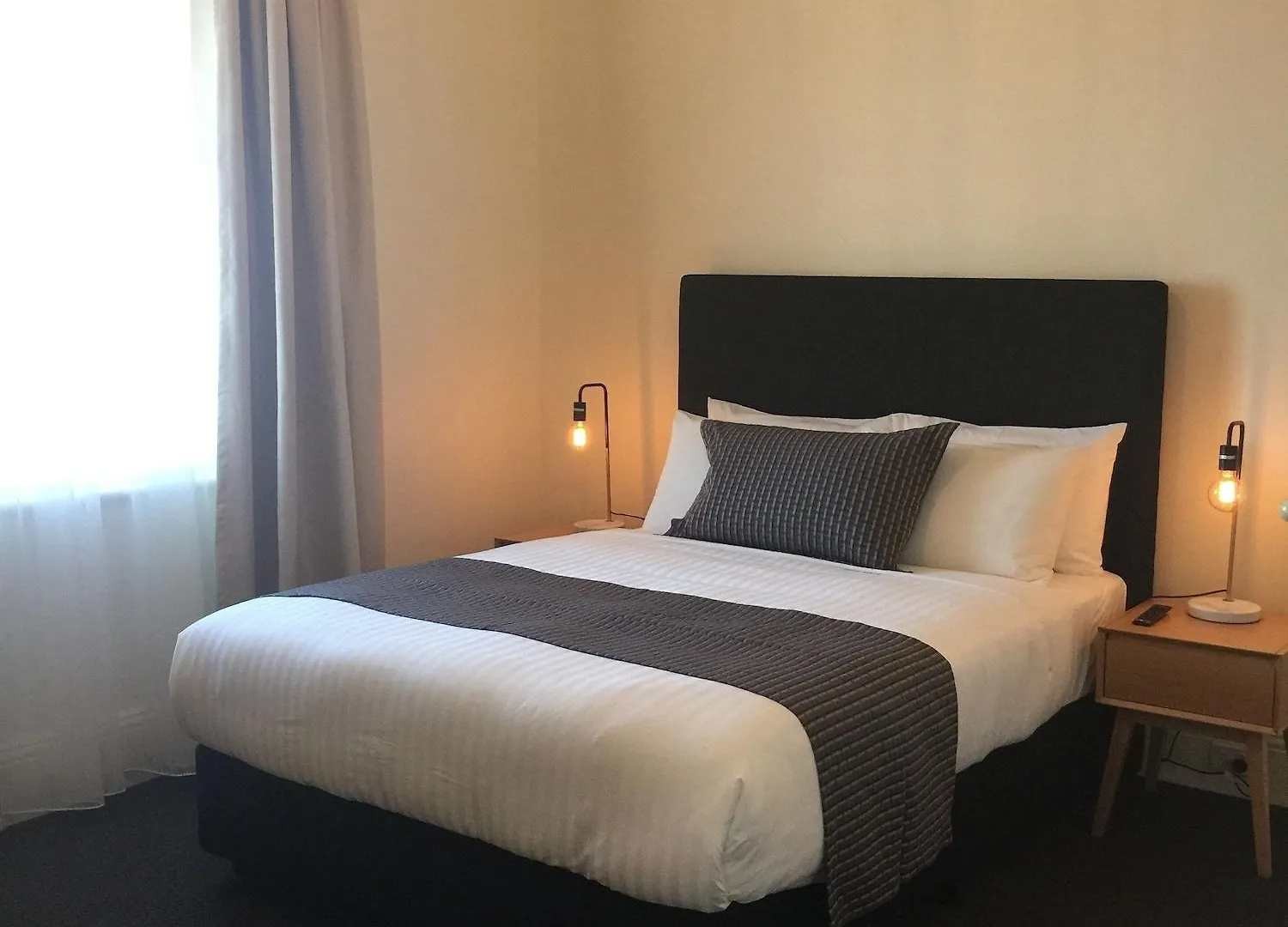 Апарт-отель Grosvenor Court Apartments Хобарт